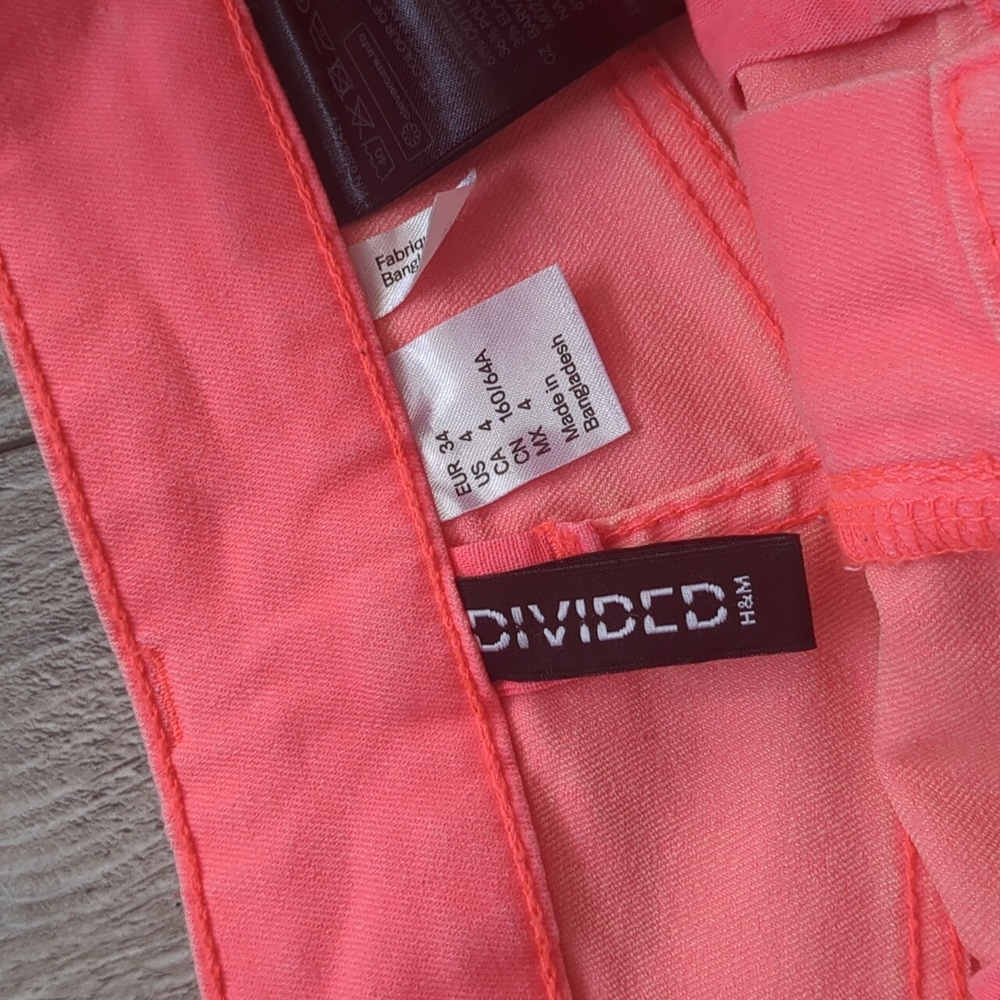 H&M Divided Neon Pink Shorts Size 4 - Picture 6 of 6